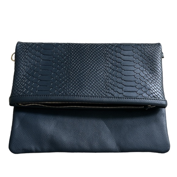 GIGI New‎ York Navy Embossed Python Leather Tassel Clutch - Picture 2 of 5
